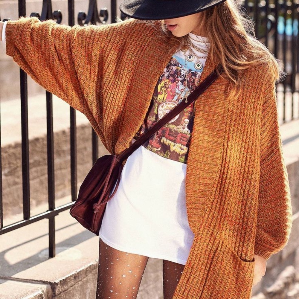 BDG Jesse Oversized Cardigan S in Rust